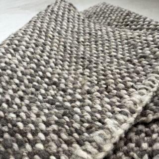 puntos crudo gris 04